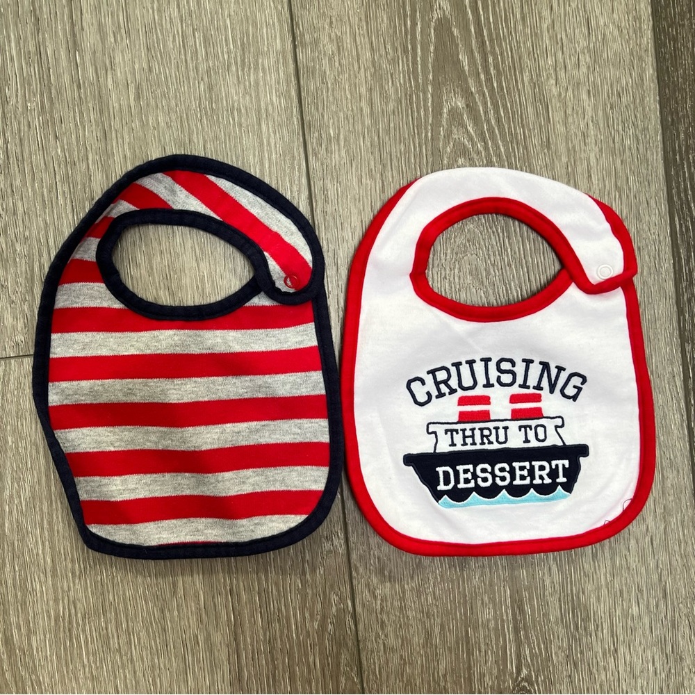 CARTERS 2PC WATER RESISTANT BIBS BOAT NAUTICAL RED BLUE ONE SIZE